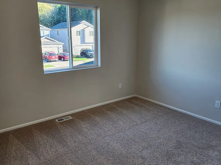 2721 Leaning Oak Pl SE — Photo 13