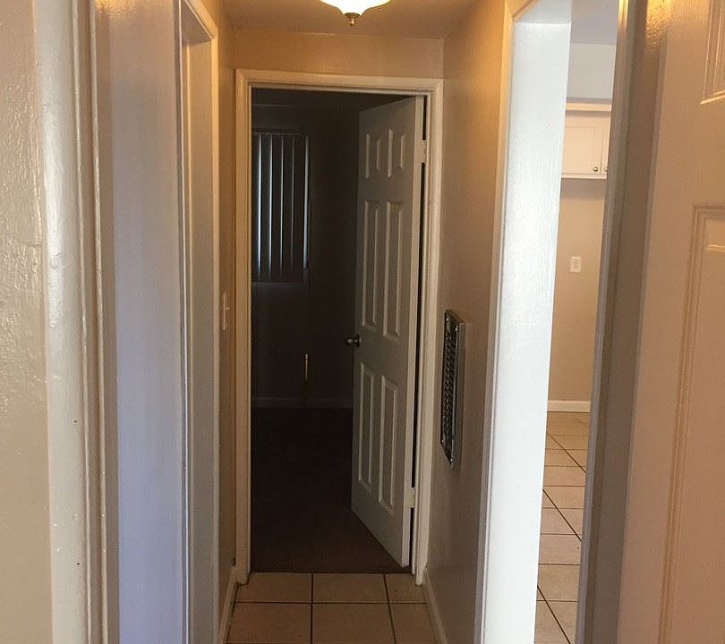 1st image of 13220 S Vermont Ave APT 01