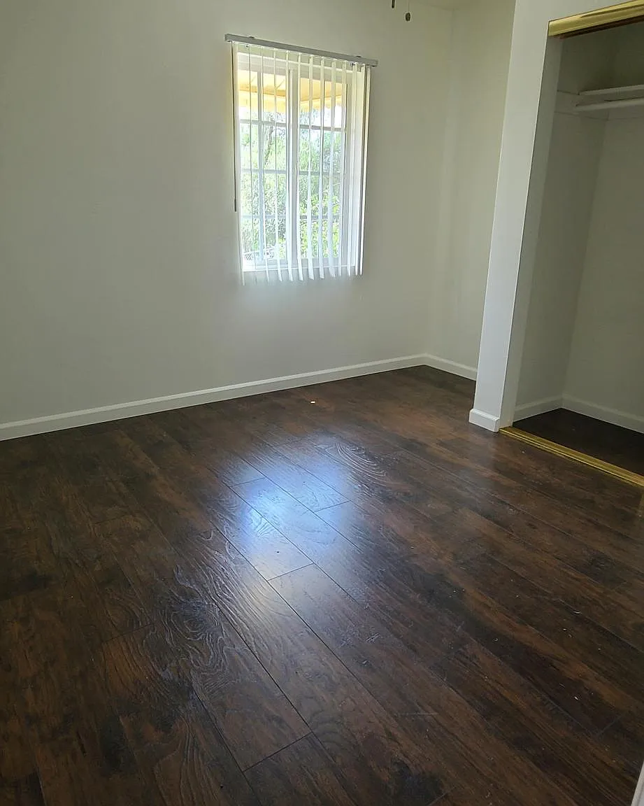 2 bed, 850 sqft, $2,000 — Photo 3