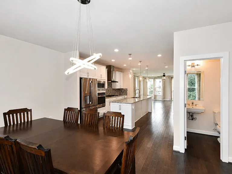 3171 Virginia Bluebell Ct — Photo 31