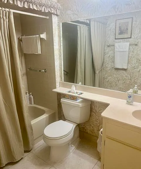 225 Old Meadow Way — Photo 15