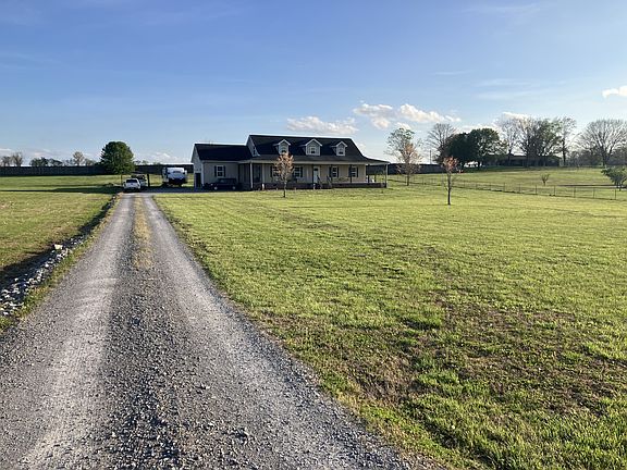 3rd image of 488 Kingdom Rd