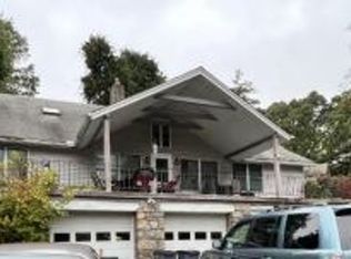 1668 Crawford Rd, Mohegan Lake, NY 10547