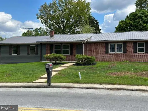520 E Orange St, Shippensburg, PA 17257