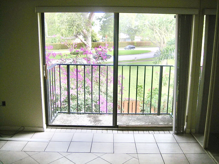 131 Heritage Way — Photo 7
