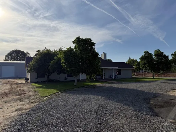 8775 Frontier Street, Hanford, CA 93230