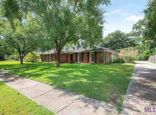 4866 Sweetbriar St, Baton Rouge, LA 70808