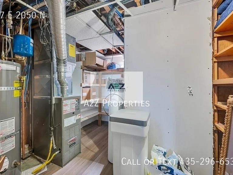 27 E 2050 N — Photo 16