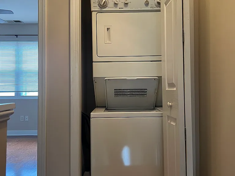1508 Kenilworth Ave — Photo 14