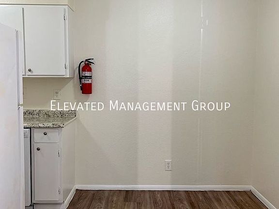 5th image of 12700 Constitution Ave NE APT 4