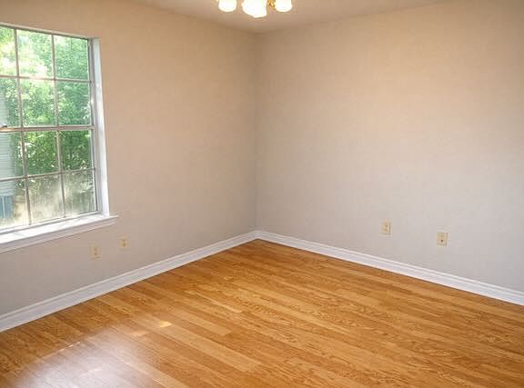 3rd image of 1022 Audubon St #1022