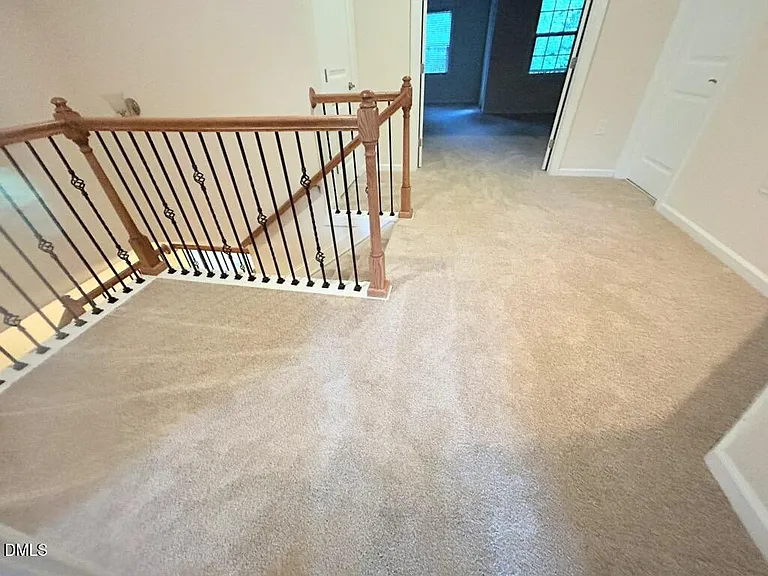 403 Daylin Dr — Photo 29
