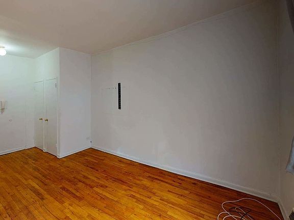 4th image of 320 E 90th St APT 2-A