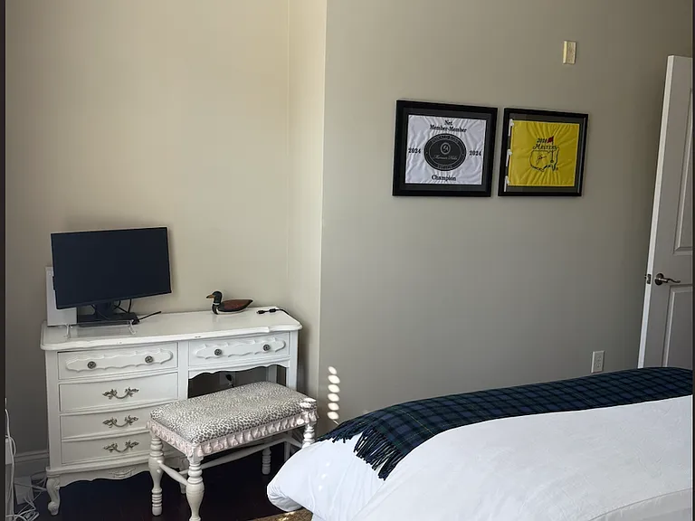 301 E Tremont Ave E #202 — Photo 13