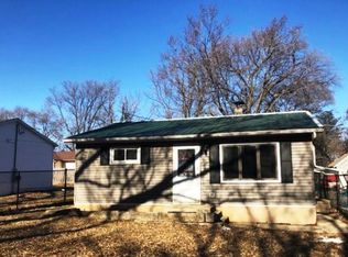 130 Hickory Nut Ln, Edgerton, WI 53534