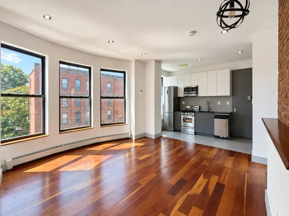 434 Hancock Street image 1 of 13