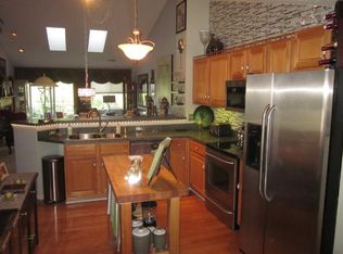 2153 Cool Stream Cir, Eagan, MN 55122