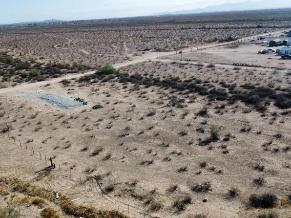 37420 W Moreland Street #1, Tonopah, AZ 85354