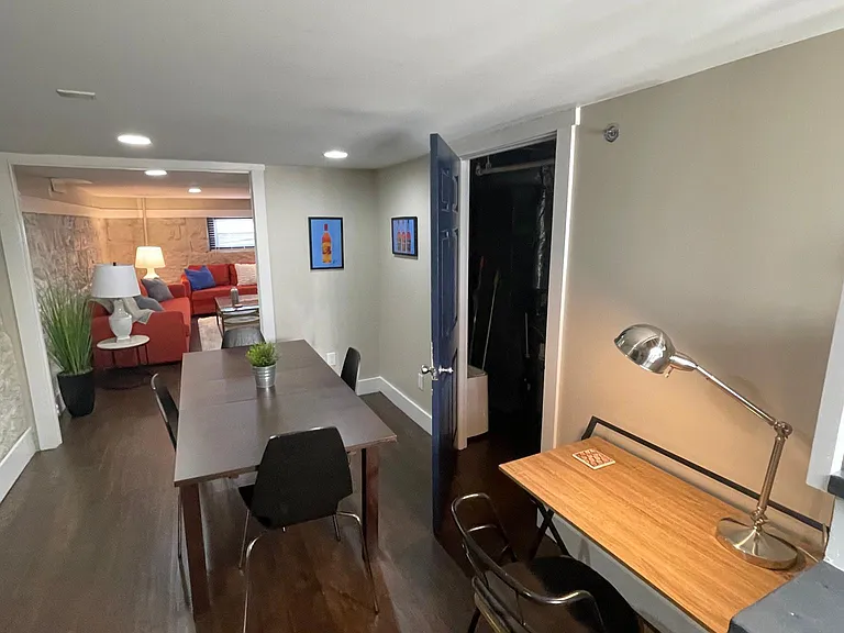 1657 Story Ave #4 — Photo 10
