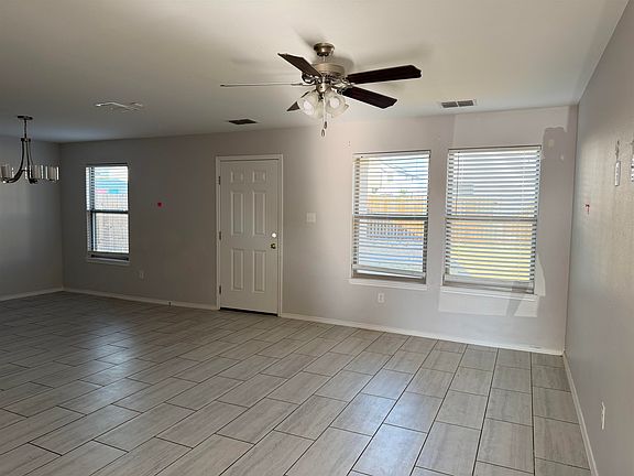 5th image of 5805 Seminario Ln