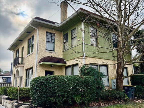 2nd image of 1402 JAMES Street