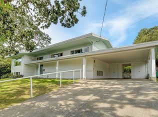 3720 Crestview Rd, Saanich, BC