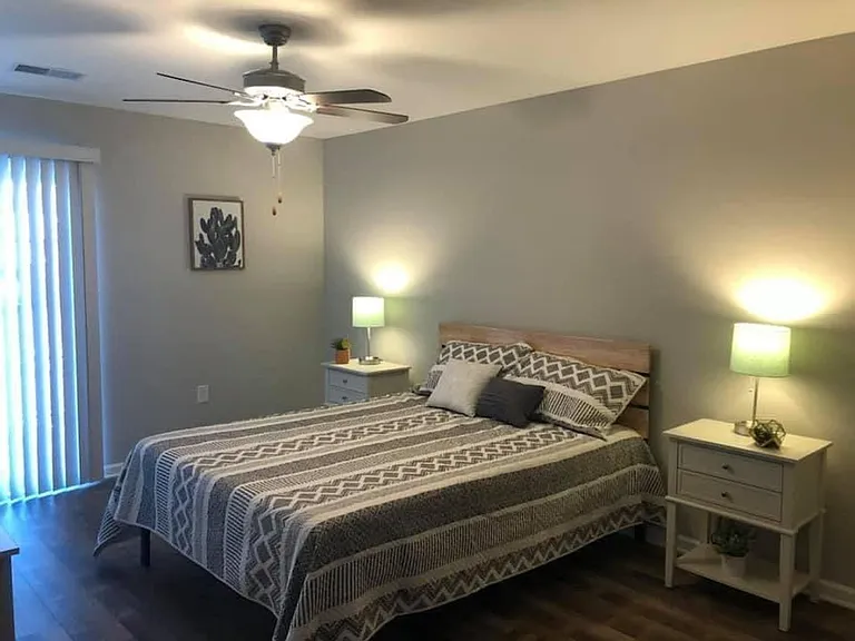 Park Place Apartments — Photo 32