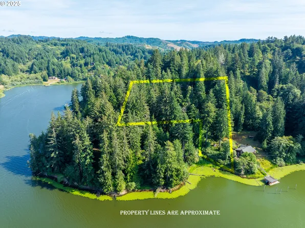 2582 S Tenmile Lk, Lakeside, OR 97449