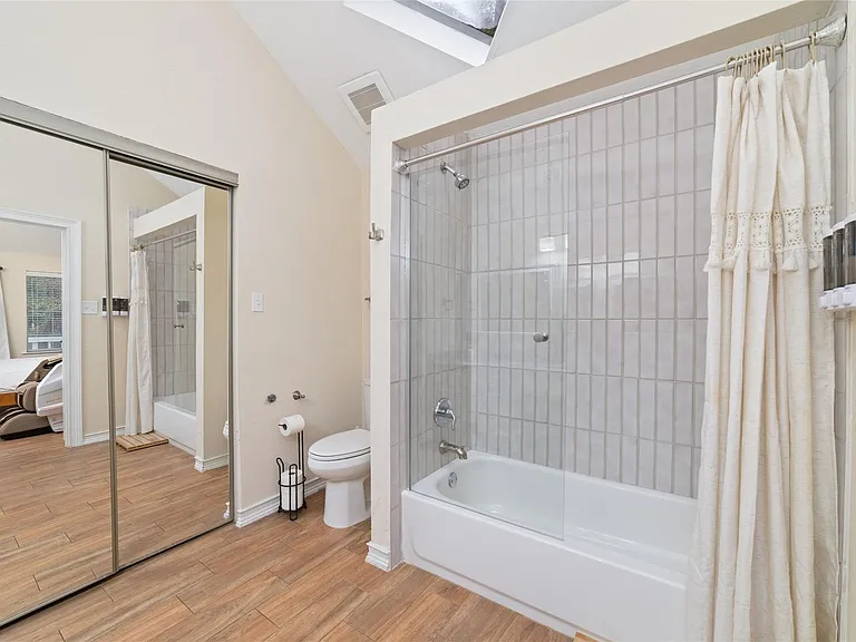 36 N Rain Forest Ct — Photo 17
