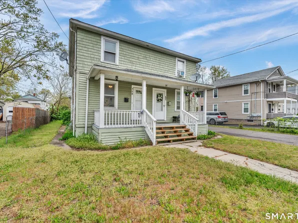 128-130 Sisson St #2, East Hartford, CT 06118