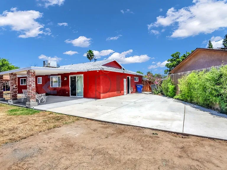 3097 W Sussex Way — Photo 31
