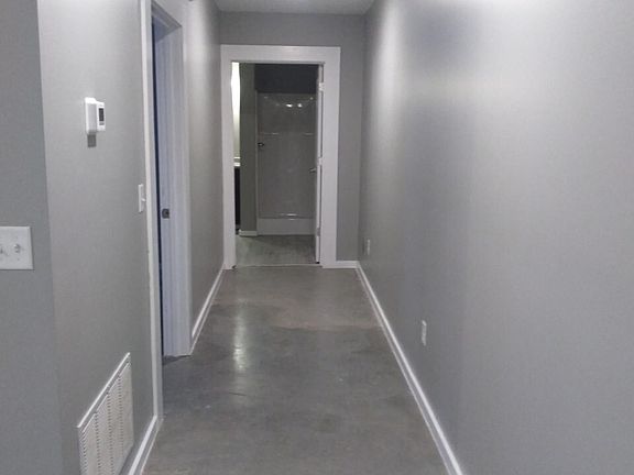 2nd image of 419-423 Brady St #1