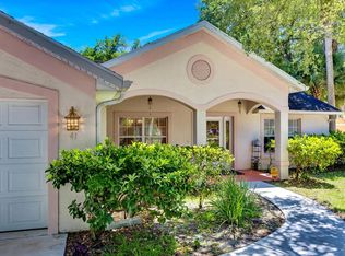 41 Palm Ln, Palm Coast, FL 32164