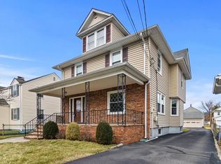 87 E Somerset St #1, Raritan, NJ 08869