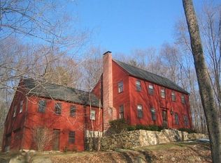 105 Limekiln Rd, Redding, CT 06896