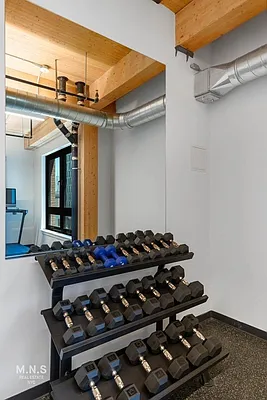 Rented by MNS | media 21