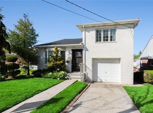 53 Pouch Ter, Staten Island, NY 10305