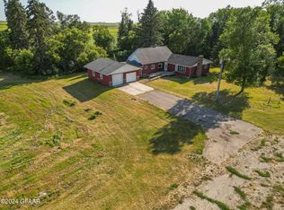 9218 96th Ave NE, Langdon, ND 58249