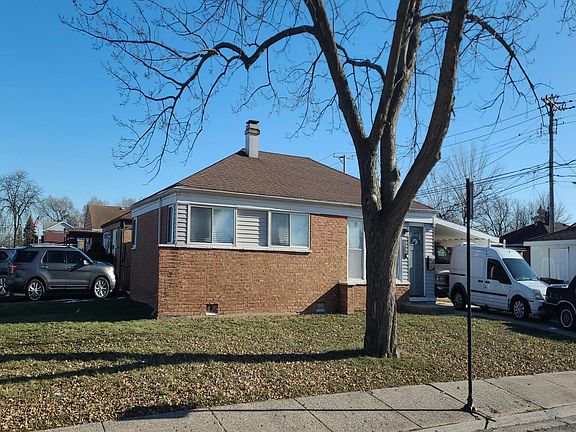 3rd image of 4681 W 82nd St