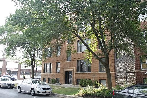 1st image of 4757 N Paulina St APT 3