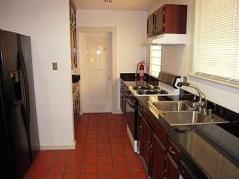 1st image of 1590 Sir Francis Drake Blvd