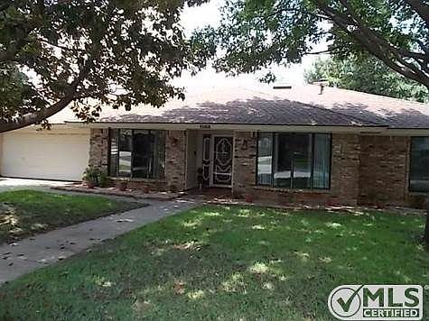 2nd image of 3505 Danbury Dr