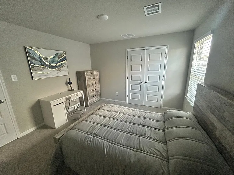 2547 Steelhead Dr — Photo 7