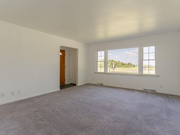 5th image of 5400 Weaver Rd