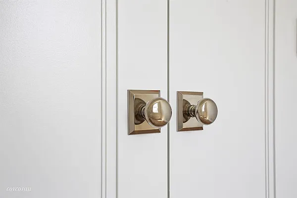 Sold by Corcoran | media 14