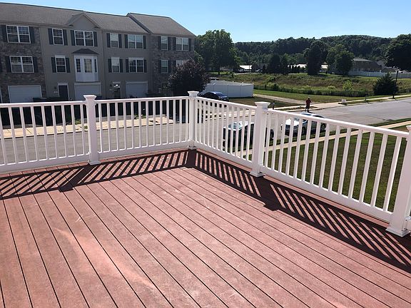 Rear deck connects to dining