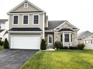 640 Haleigh Woods Ct, Blacklick, OH 43004