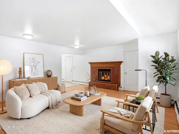 2631 Glenwood St, Anchorage, AK 99508