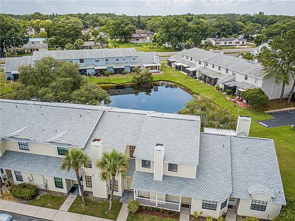 4th image of 12662 Castle Hill Dr