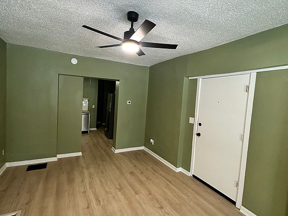 2nd image of 1241 Lincoln Ave #1